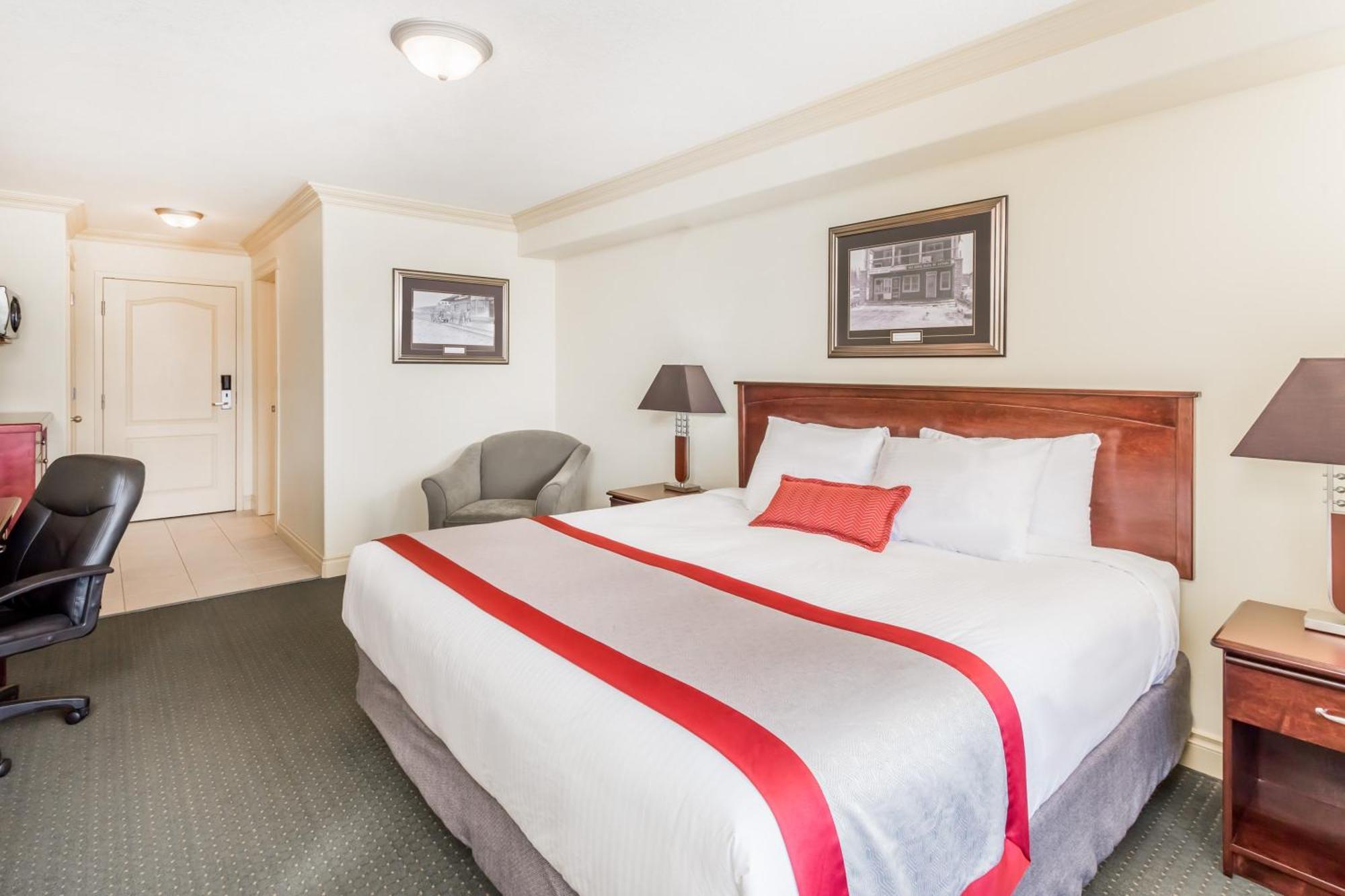 מלון Ramada By Wyndham הינטון מראה חיצוני תמונה